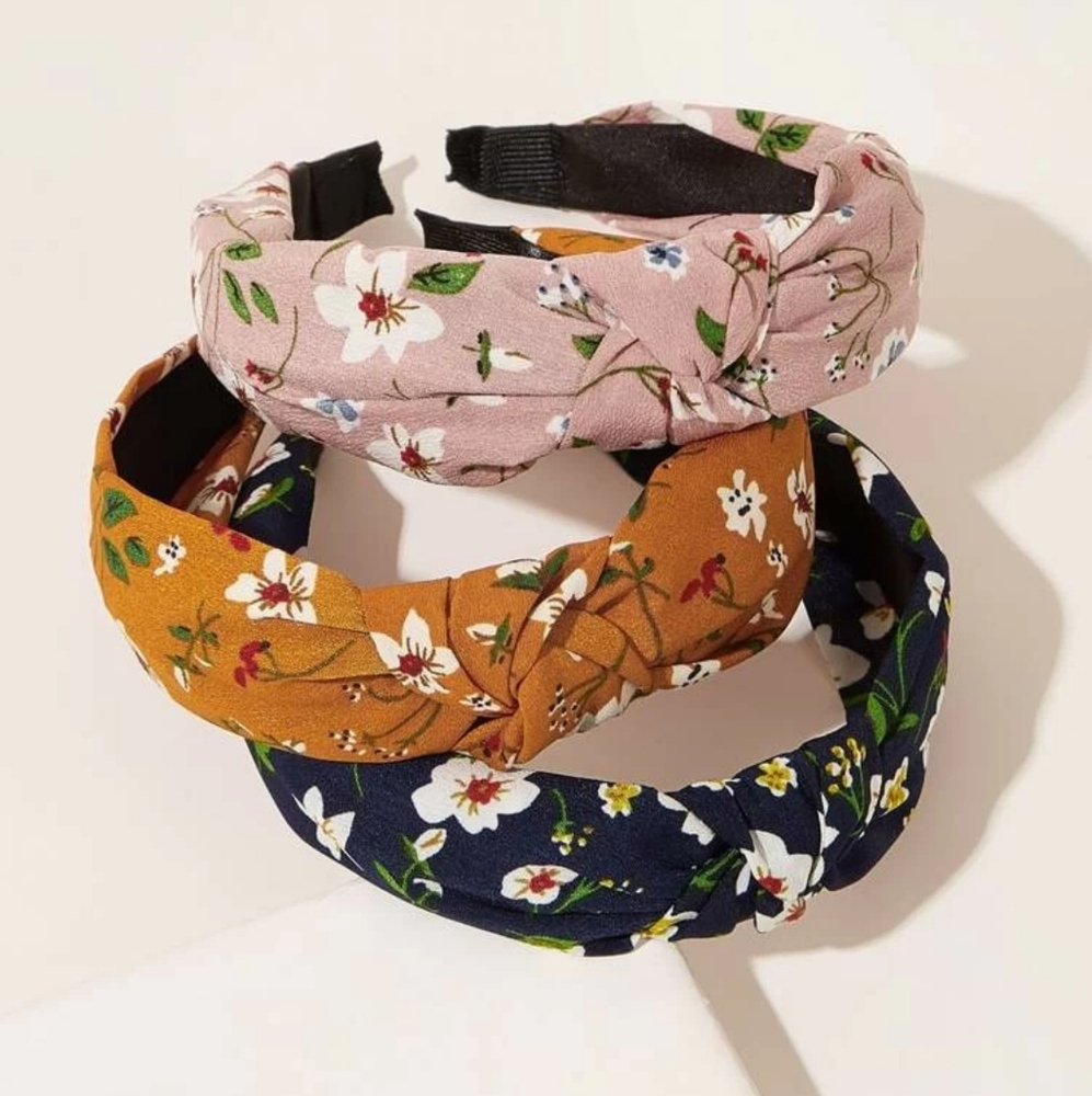 *HP*🌻3 Pack of Multi Colored Floral Headbands🌻